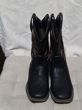 Black Kids Cowboy Boots - Youth Western Riding Boots Used Size 5